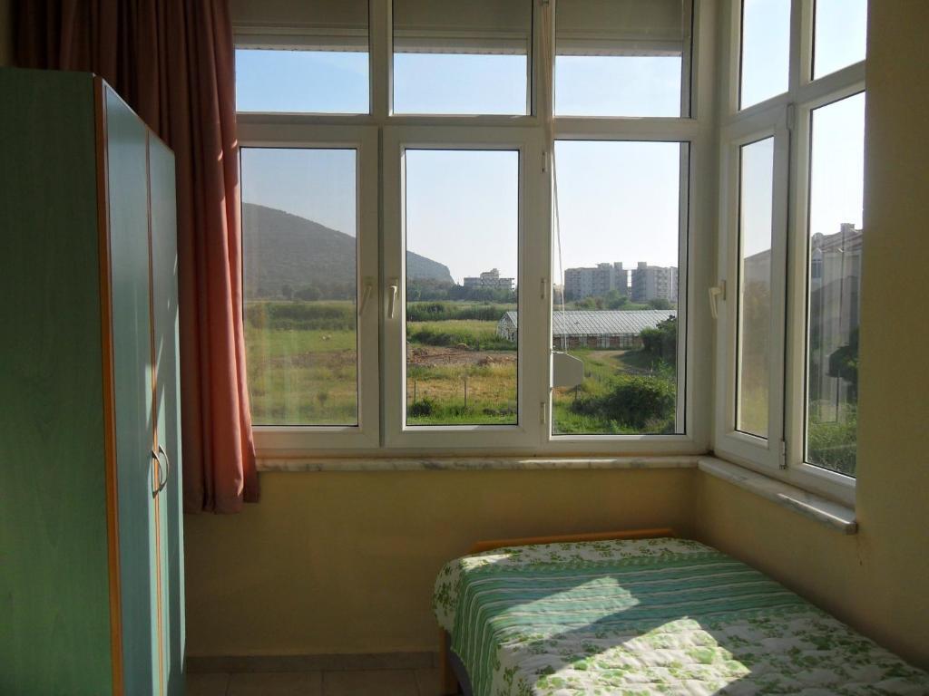 Delfin Hotel Gazipaşa Exteriör bild